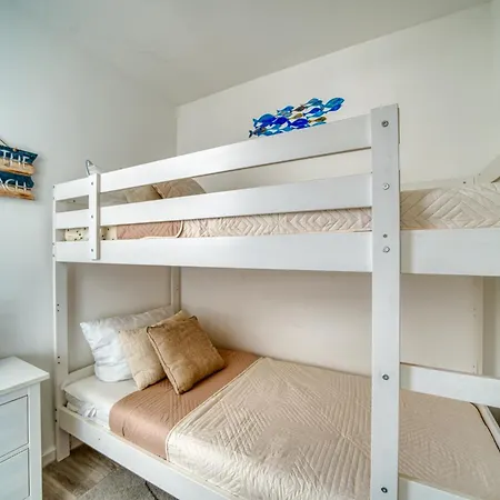 - Haus D, App 0deg01 Appartement *
